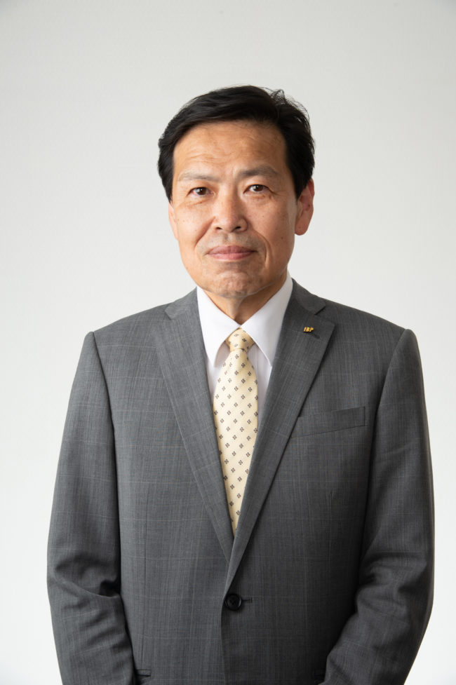 代表取締役社長　小川亮